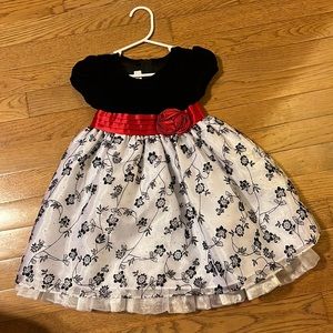 Gently used girls holiday dress